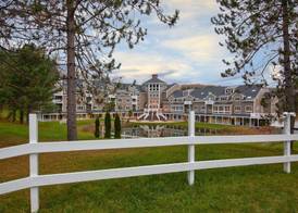 Holiday Inn Club Vacations MOUNT ASCUTNEY RESORT by IHG 2