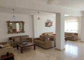 Florea Hotel Apartments 4