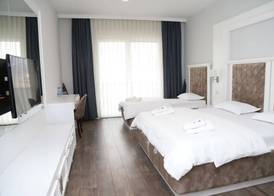 Sky Hotel 4