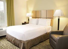 Candlewood Suites YORK by IHG 3