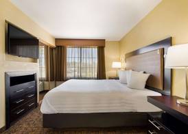 Best Western Escondido Hotel 4