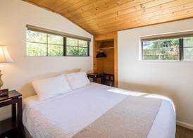 Andril Fireplace Cottages 5
