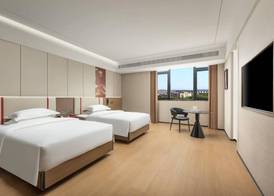 Ramada Encore by Wyndham Kunming South Station 5