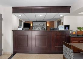 Super 8 Motel by Wyndham near Fort Lauderdale Arpt 2