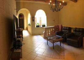 Narcisa Farmhouse B&B 4