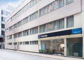 Travelodge Aldgate East 5