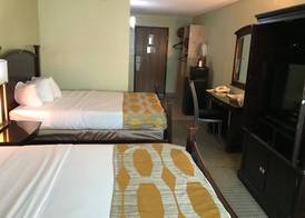 Marvin's Garden Inn 5