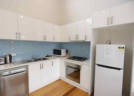 Apollo Bay Seal Apartments 2