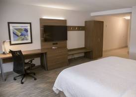 Holiday Inn Express & Suites COLORADO SPRINGS NORTH by IHG 5