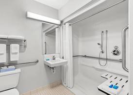 MainStay Suites Louisville Jeffersontown 5