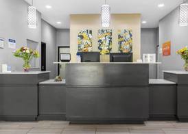 Best Western Plus Regency Park 3