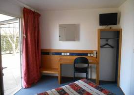 Mâcon Nord Hôtel, Ex Charme En Maconnais 4