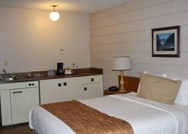 Armstrong Inn 5