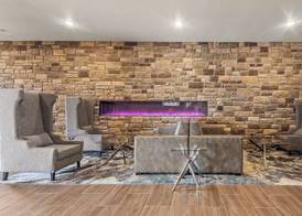 Cobblestone Hotel & Suites - Foley 5