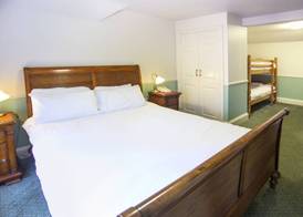 Newby Bridge Hotel 4