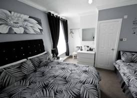 Rossall Guest House -Ideal For Families & Couples 5