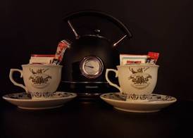 The Mad Hatter's Guestrooms 4