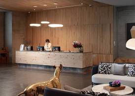 SkyeBay Club 4