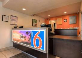 Motel 6-Westminster, CA - South - Long Beach Area 4