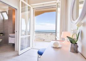Hotel Ambasciatori Beach Front Breakfast e Brunch XXL fino alle 12 30 2