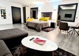 Plasencia Plaza Mayor Luxury 5