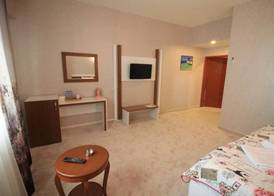Gold Suite 5
