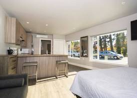 SoLo Suites 2