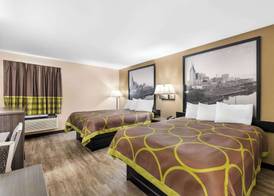 Super 8 by Wyndham Dickson 5
