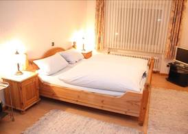 Zum Lindenbaum 2