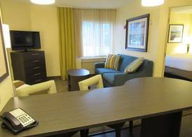Candlewood Suites ORLANDO NORTH - LAKE MARY by IHG 4