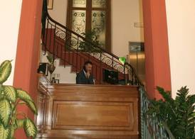 Hotel Tonic 3