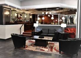 Ramada by Wyndham Jacksonville Hotel & Conference Center 5