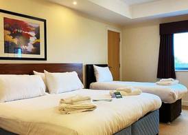 Boston West Hotel 2