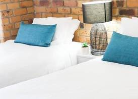 Kennedy Drive Boutique Motel & Nursery- Close To City Centre & Airport - 24 Hour Self Check-In 5