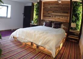 The Lodge Rooms 5