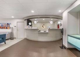Comfort Inn & Suites Louisville Airport Fair & Expo 2