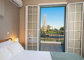 Captain's Villas 4