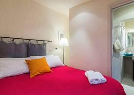 GuestHost - Bologna Rainbow Apartment 3