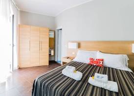 Duparc Hotel 5