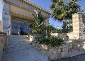 Isida Hotel Agia Marina 4