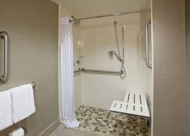 Holiday Inn Express & Suites BLOOMINGTON - MPLS ARPT AREA W by IHG 3