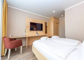 Hotel an der Stadthalle Rostock-Hbf 5