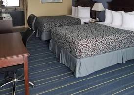 Days Inn by Wyndham Clearwater/Central 5