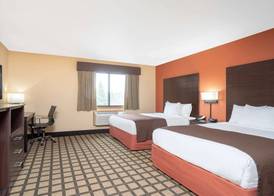 Baymont by Wyndham Lakeville 4