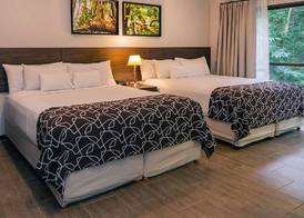 Yvy Hotel de Selva 5