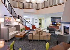 Holiday Inn Express & Suites ARCATA/EUREKA-AIRPORT AREA by IHG 2
