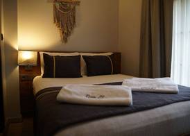 Room 23 Hotel 4