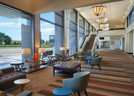 Delta Hotels by Marriott Toronto Airport & Conference Centre 2