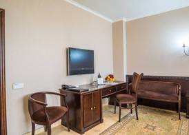 Royal Petrol Hotel 2