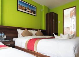 Holiday Hostel 5